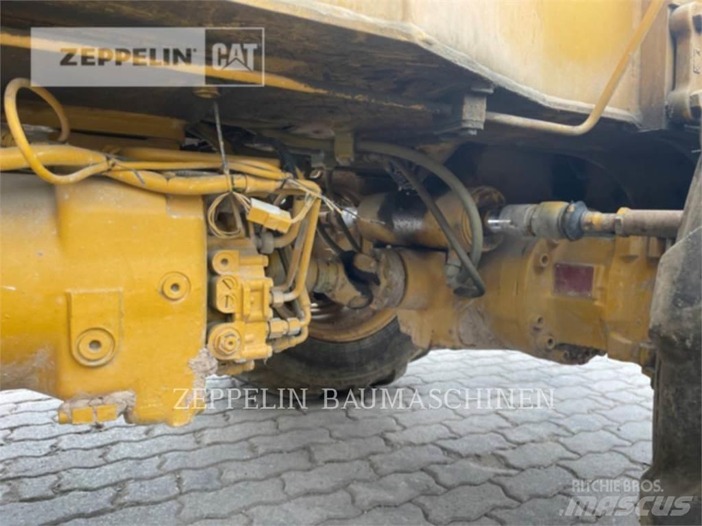 Hydrema M1220 Pelle sur pneus