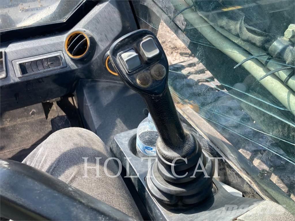 JCB 270T Chargeuse sur chenilles