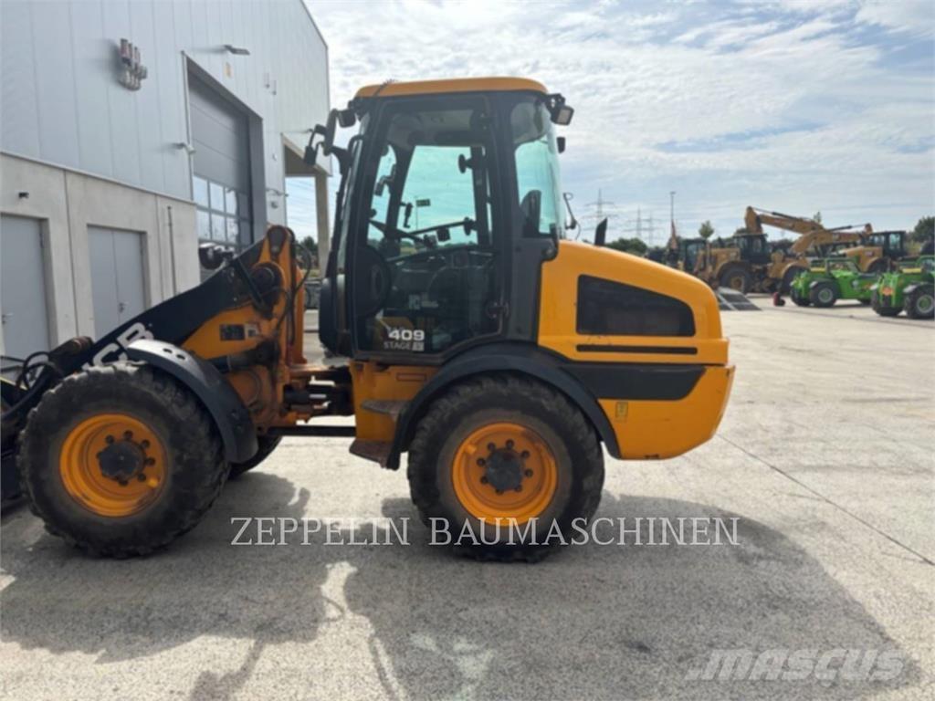 JCB 409 Chargeuse sur pneus