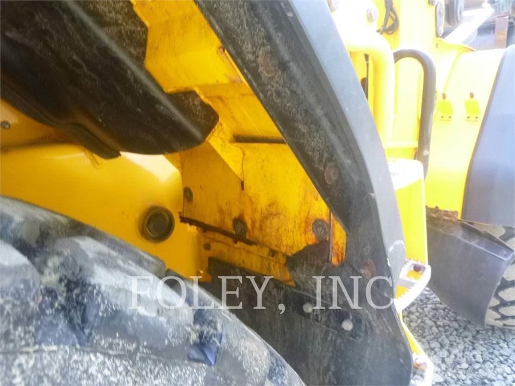JCB 427 HT T4F Chargeuse sur pneus