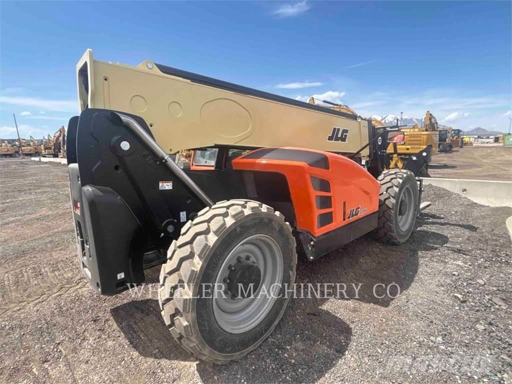 JLG 1055 Chariot télescopique