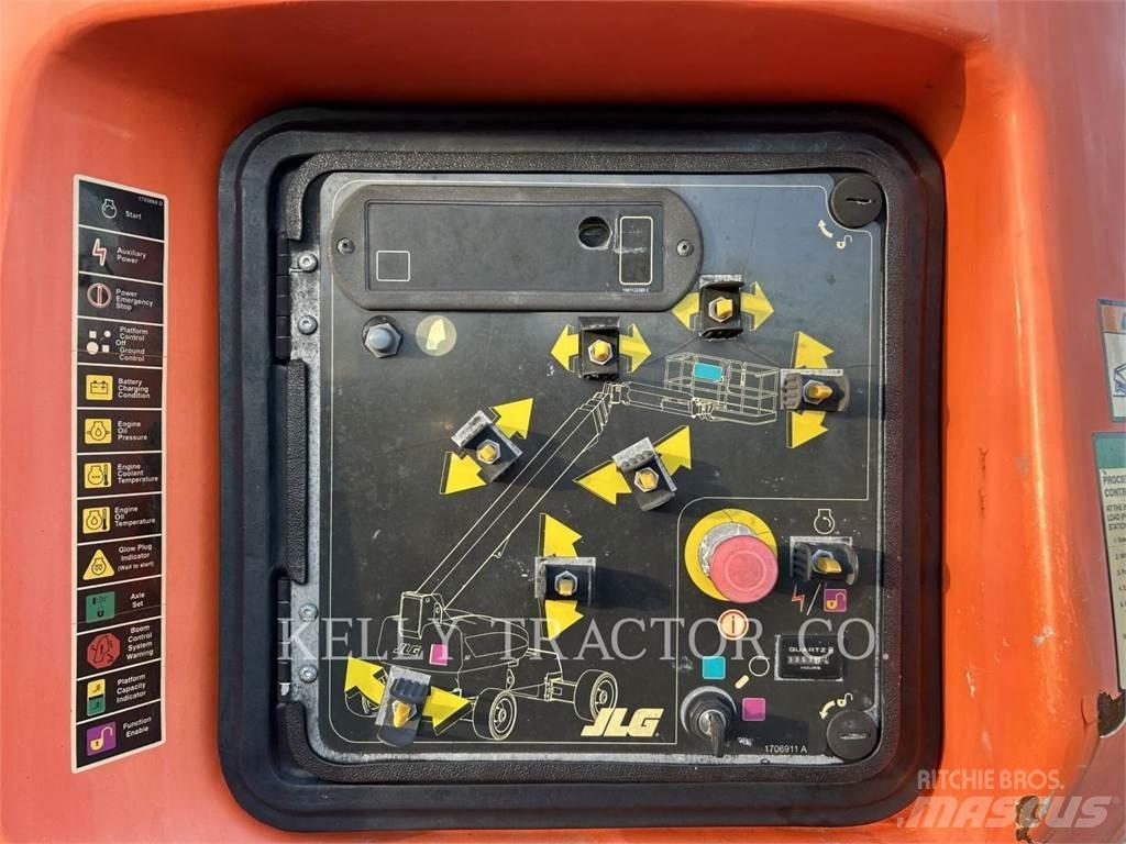 JLG 1200SJP Nacelles articulées