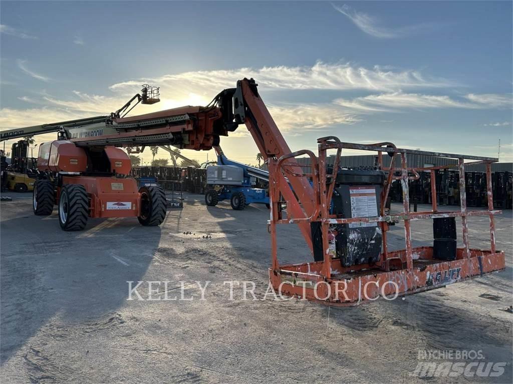 JLG 1200SJP Nacelles articulées