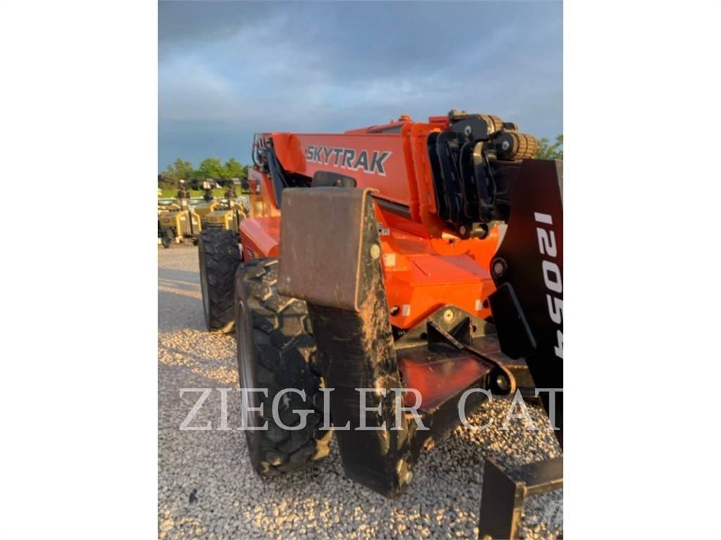 JLG 12054 Chariot télescopique