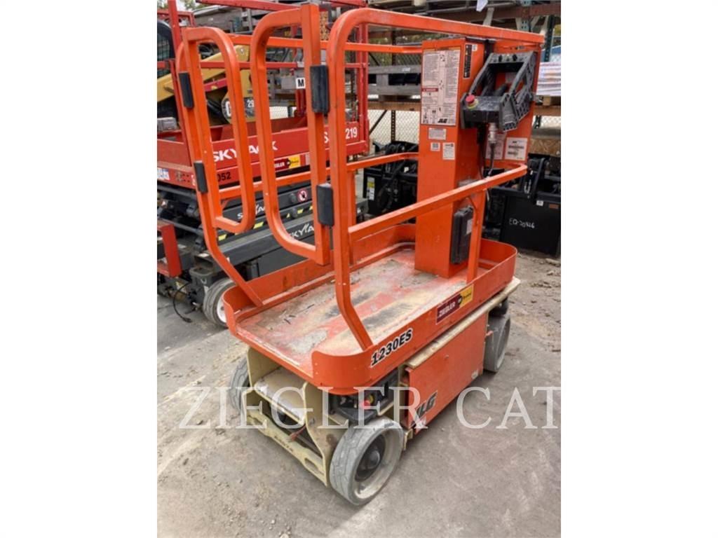 JLG 1230ES Nacelle ciseaux