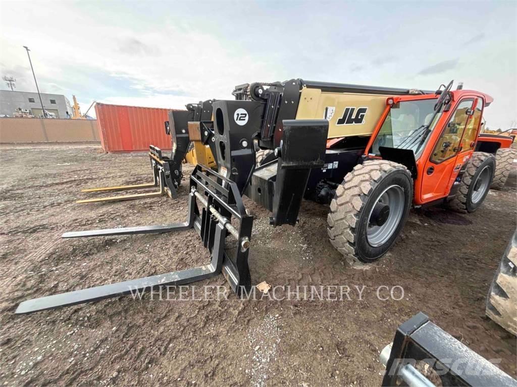 JLG 1255 Chariot télescopique