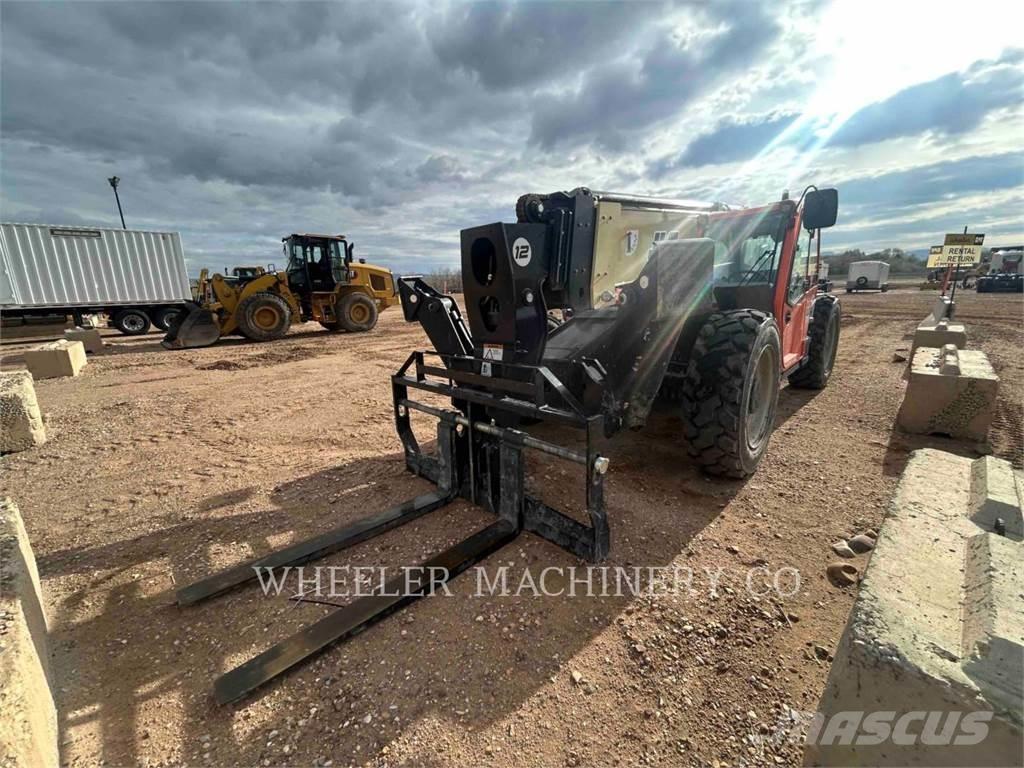JLG 1255 Chariot télescopique