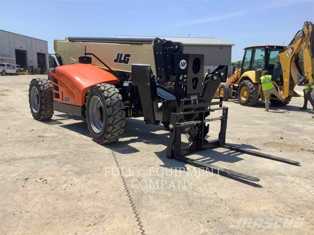 JLG 1255 Chariot télescopique