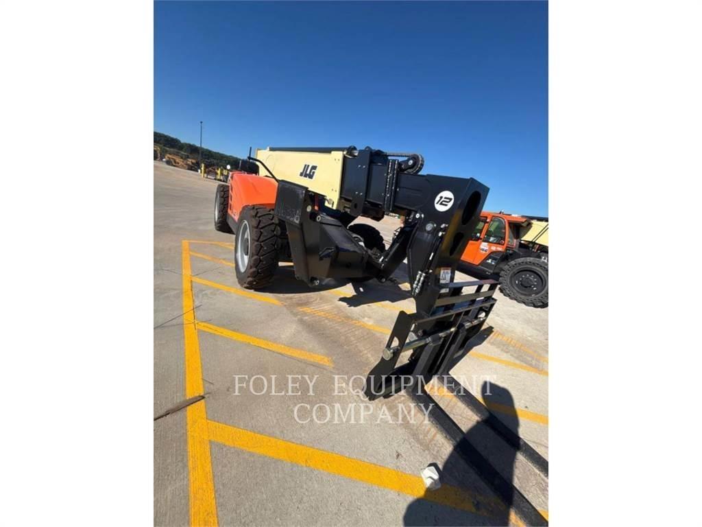 JLG 1255C Chariot télescopique