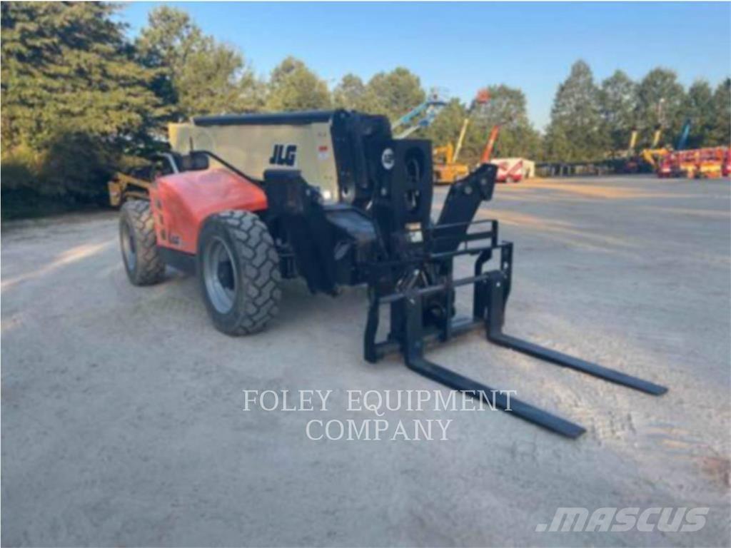 JLG 1255O Chariot télescopique