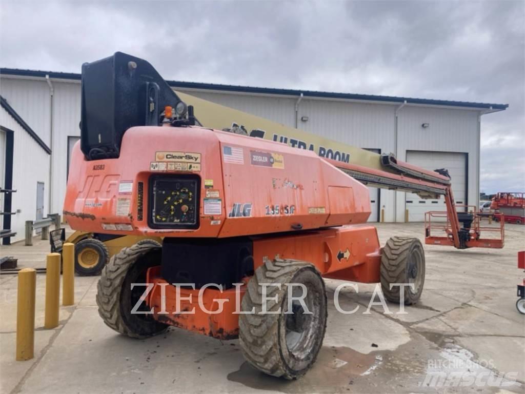 JLG 1350SJP Nacelles articulées