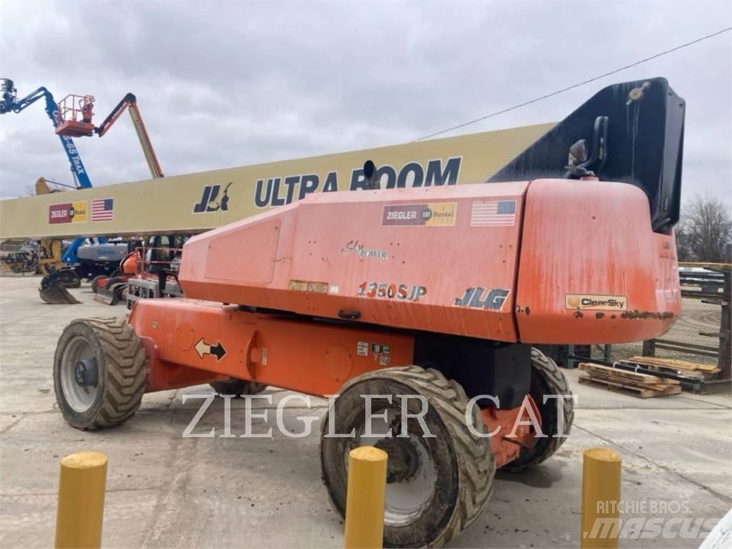 JLG 1350SJP Nacelles articulées