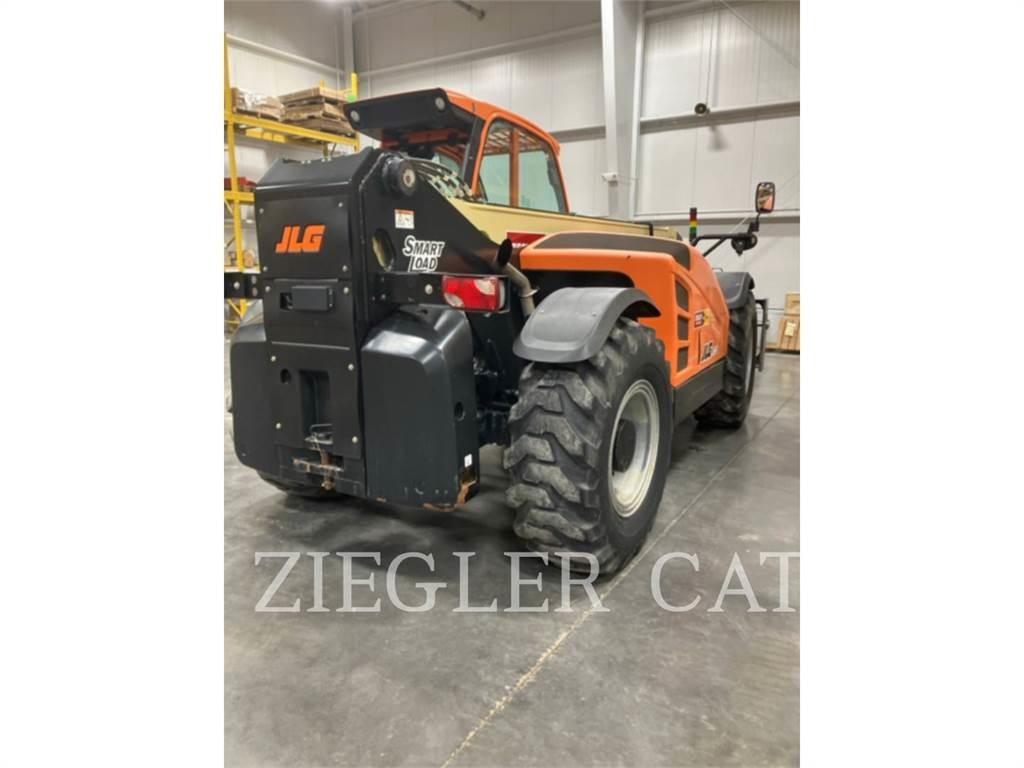 JLG 1732 Chariot télescopique