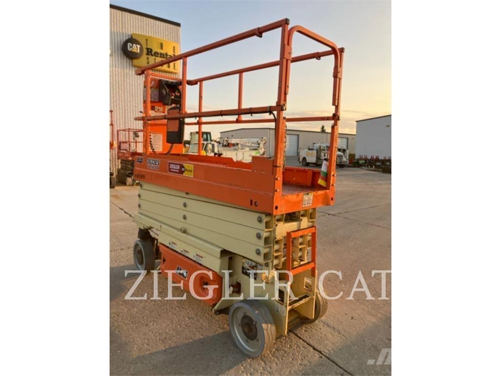 JLG 2632ES Nacelle ciseaux