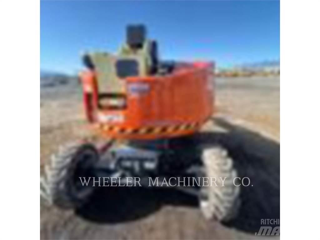 JLG 340AJ Nacelles articulées