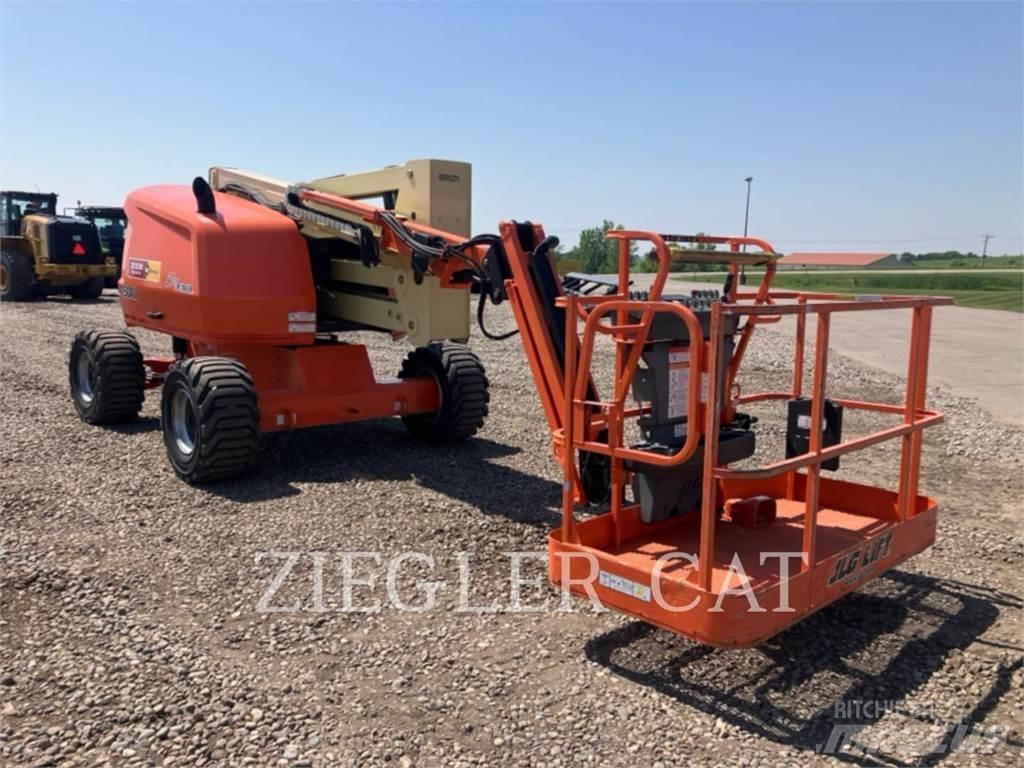 JLG 450AJ Nacelles articulées