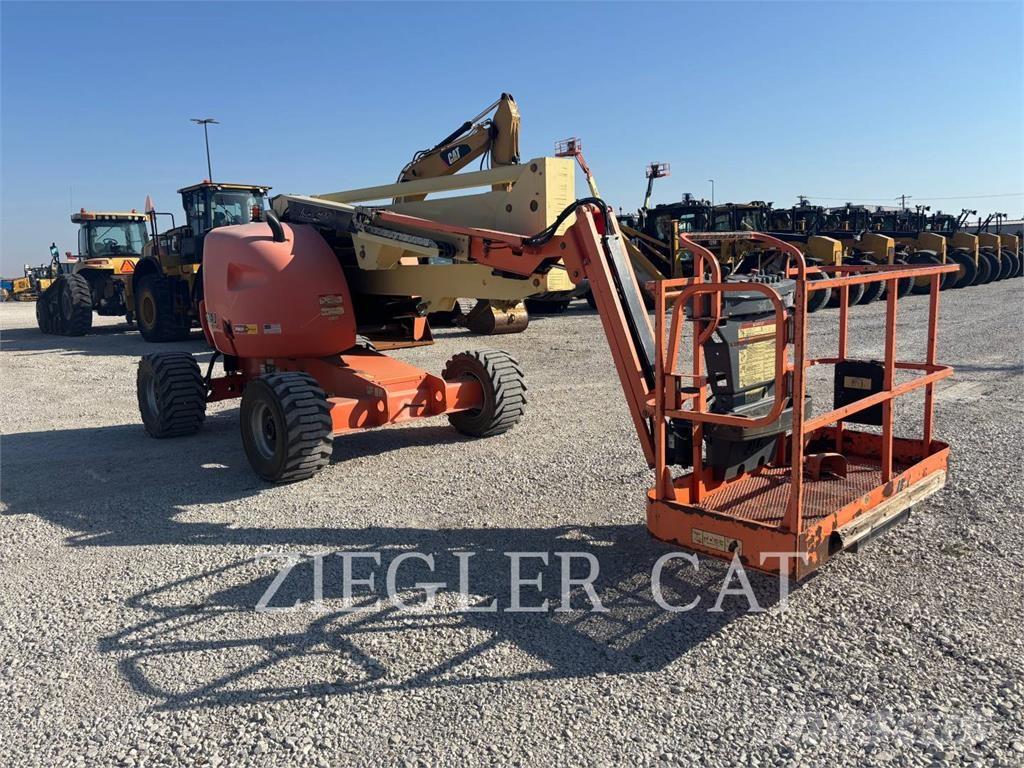 JLG 450AJ Nacelles articulées