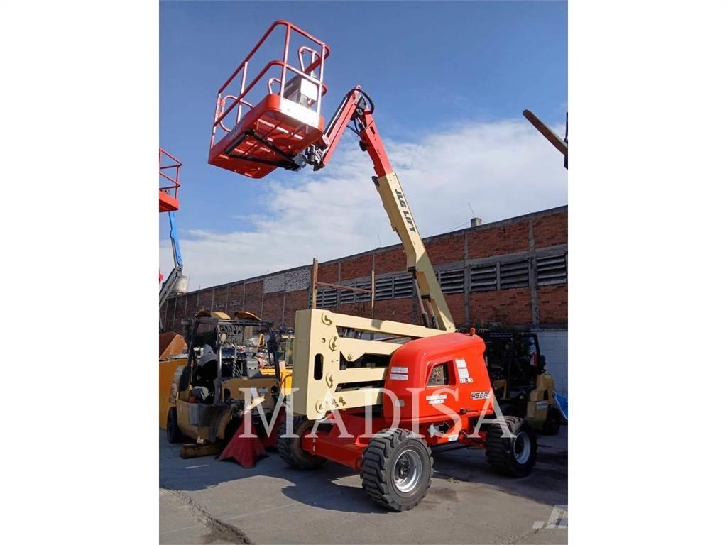 JLG 450AJ 4WD Nacelles articulées