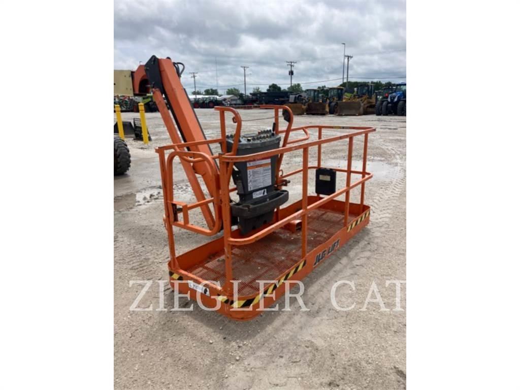 JLG 460SJ Nacelles articulées