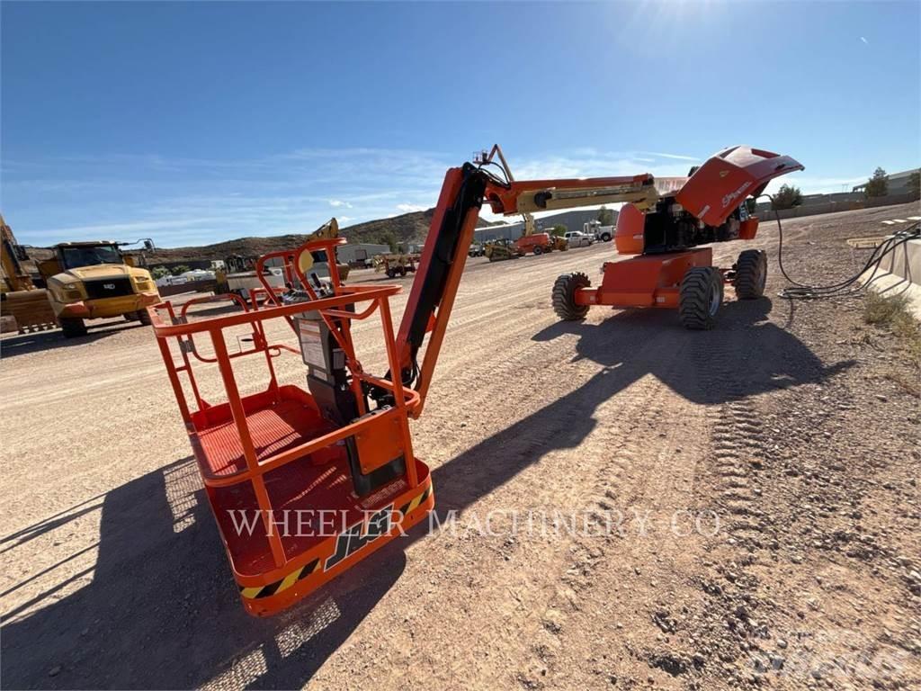 JLG 460SJ SP Nacelles articulées