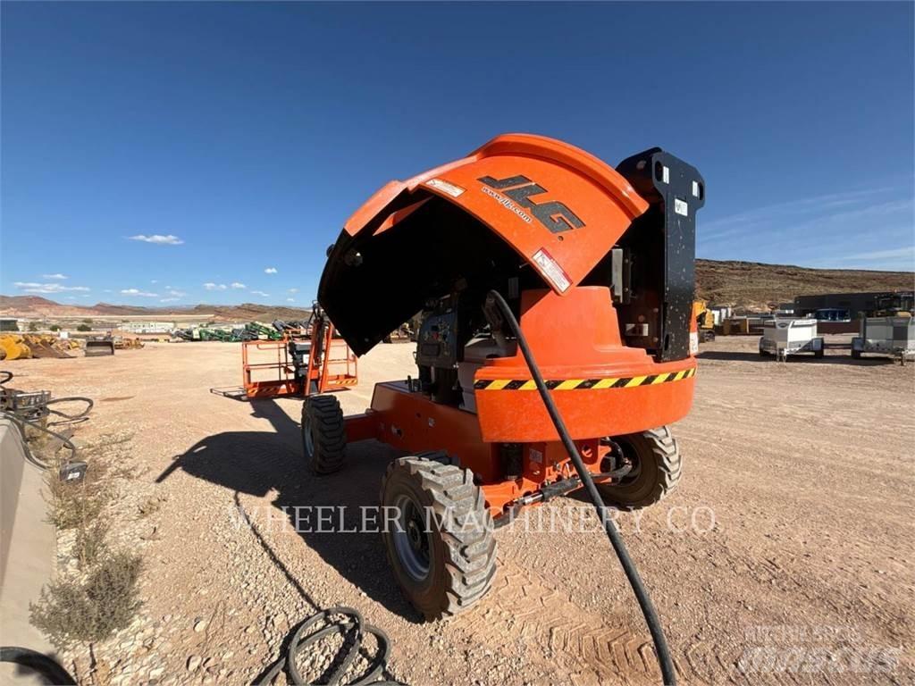 JLG 460SJ SP Nacelles articulées