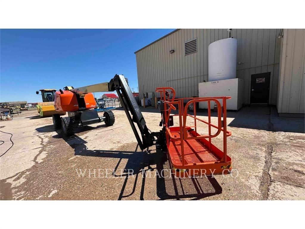 JLG 460SJ SP Nacelles articulées