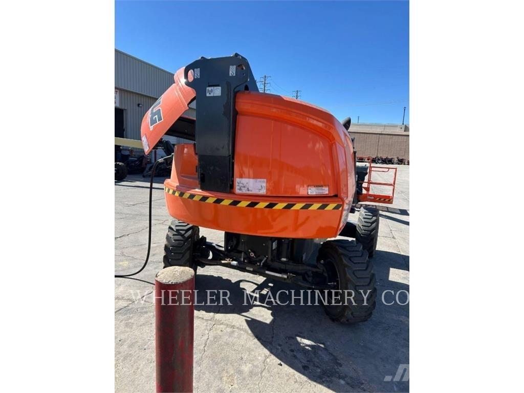 JLG 460SJ SP Nacelles articulées