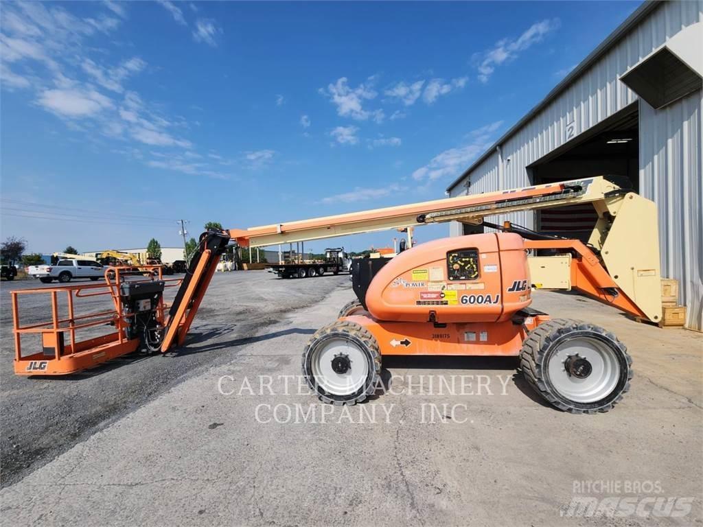 JLG 600AJ Nacelles articulées