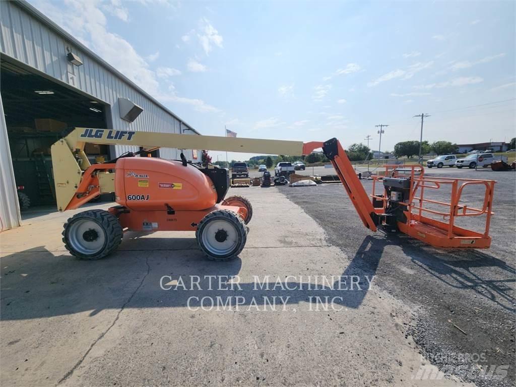 JLG 600AJ Nacelles articulées