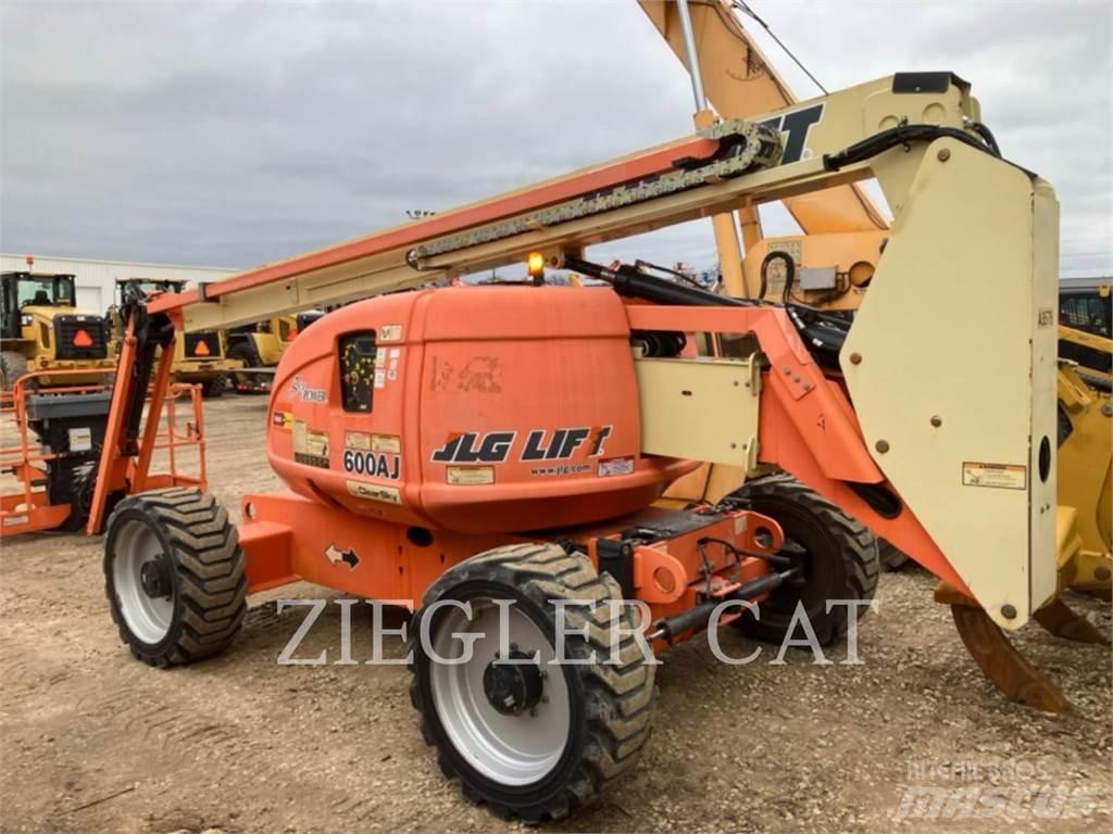 JLG 600AJ Nacelles articulées