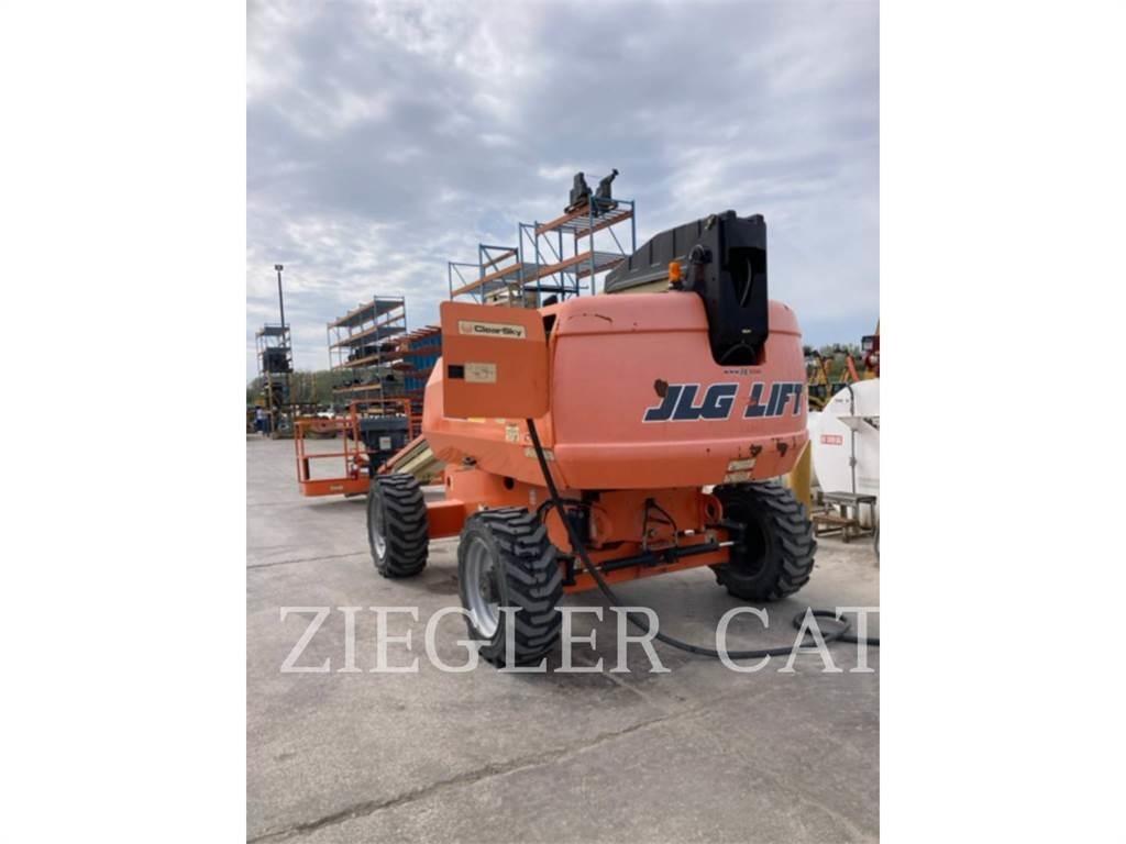 JLG 600S Nacelles articulées