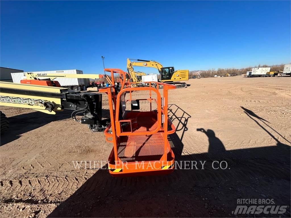 JLG 600S SP Nacelles articulées