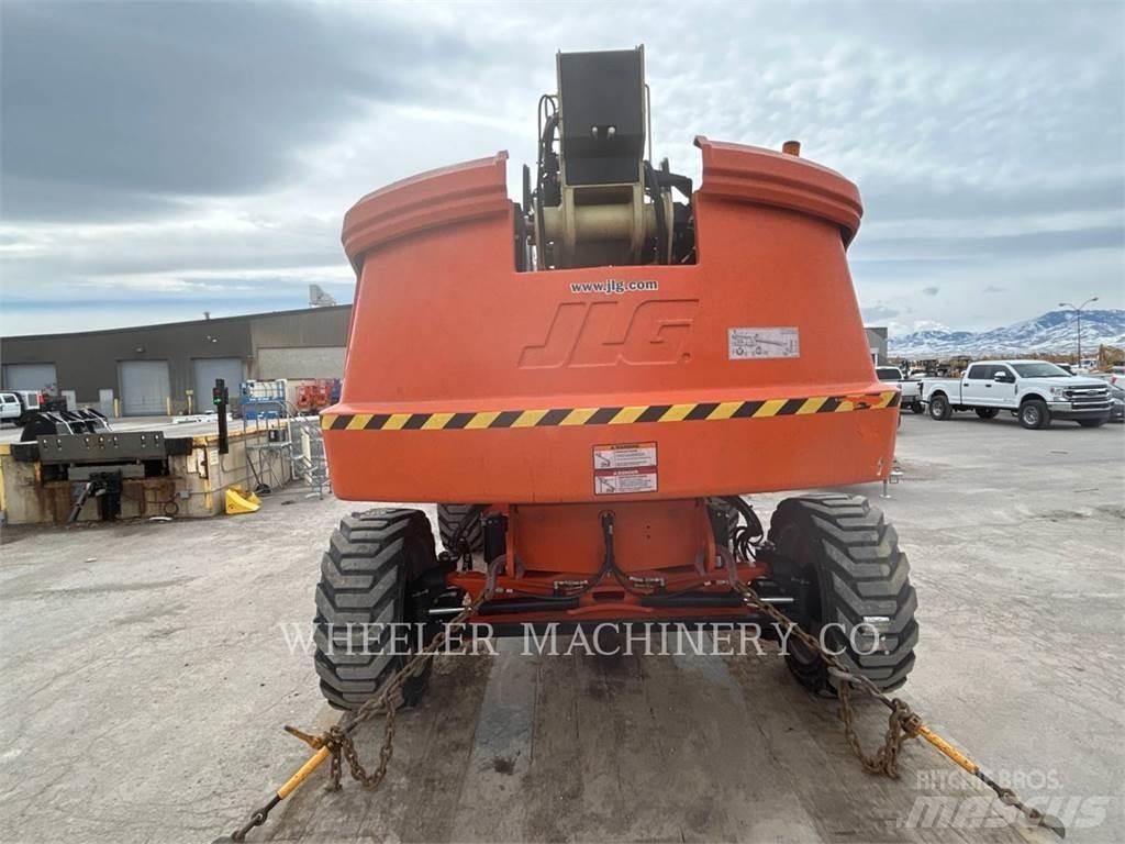 JLG 660SJ Nacelles articulées