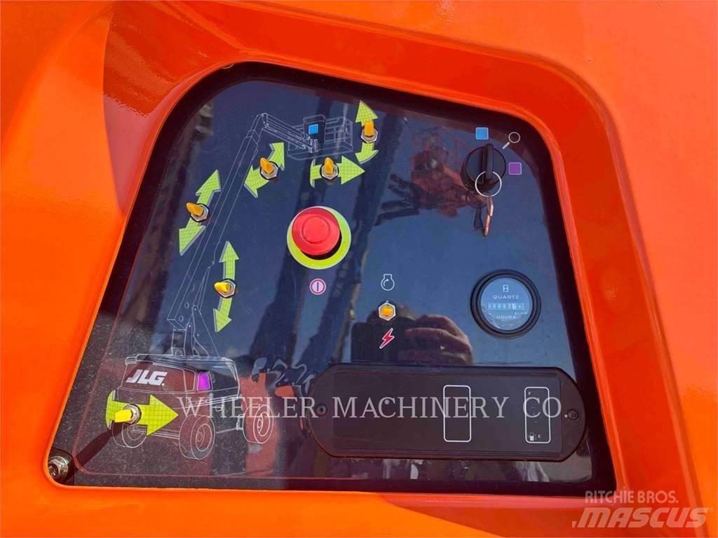 JLG 660SJ Nacelles articulées