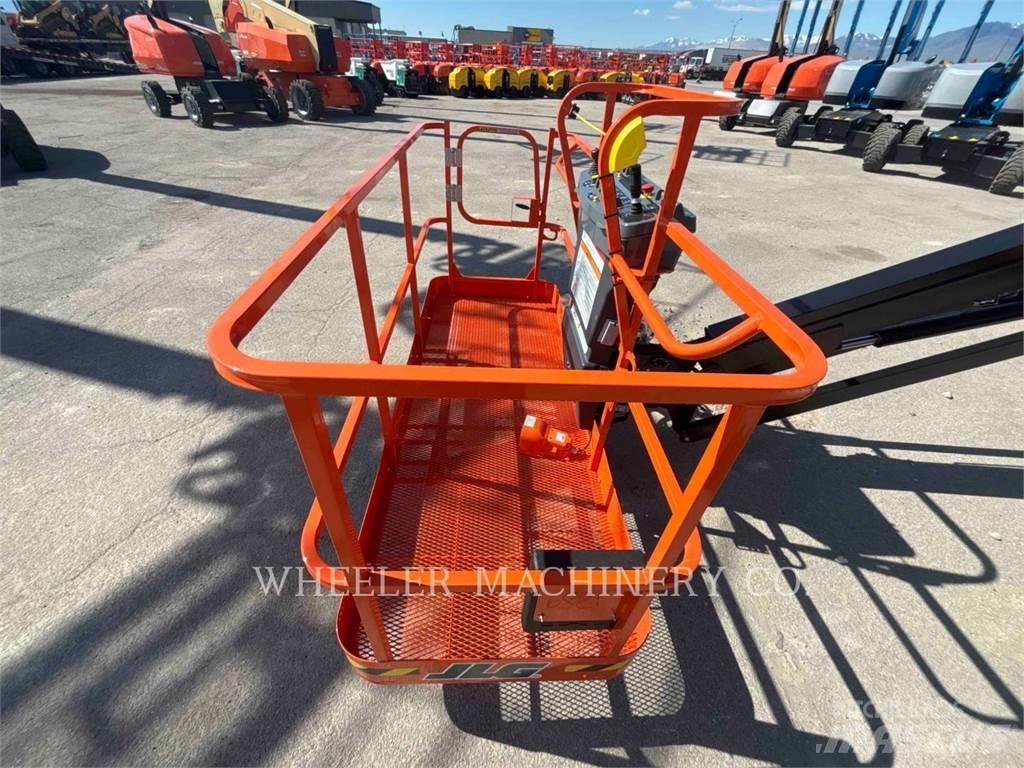 JLG 660SJ Nacelles articulées