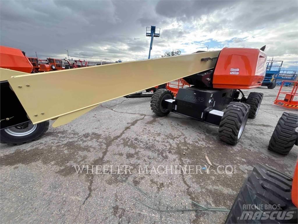 JLG 660SJ Nacelles articulées