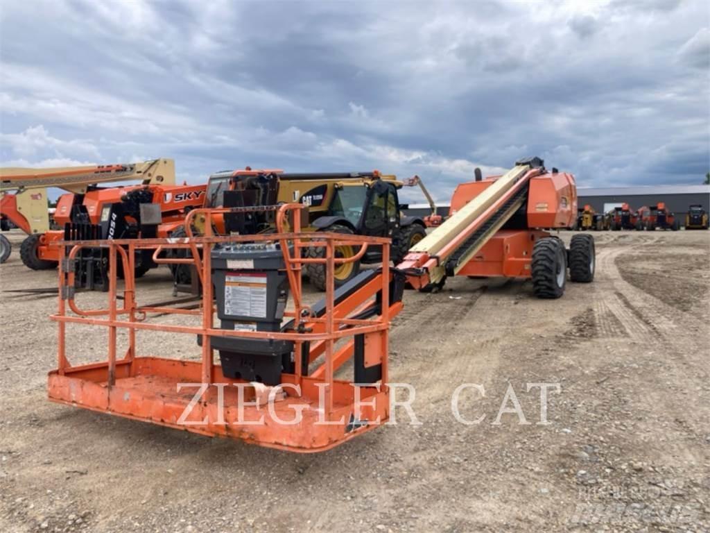 JLG 660SJ Nacelles articulées