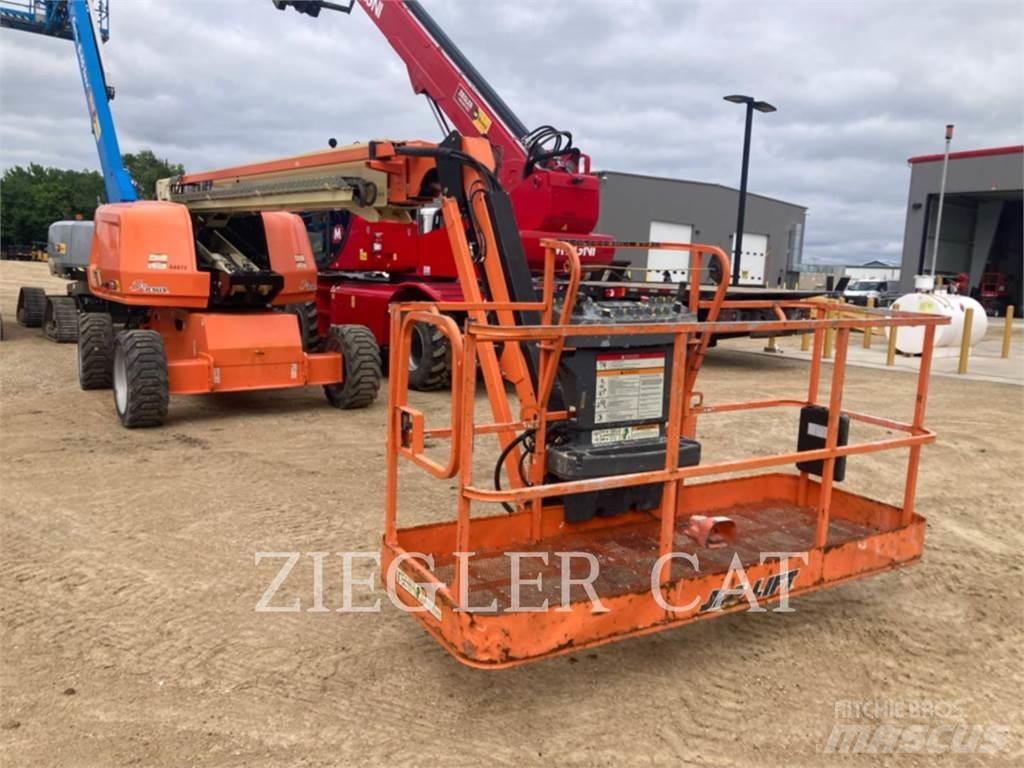 JLG 660SJ Nacelles articulées