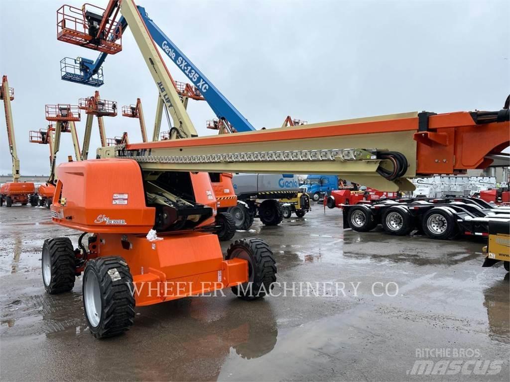 JLG 660SJ SP Nacelles articulées