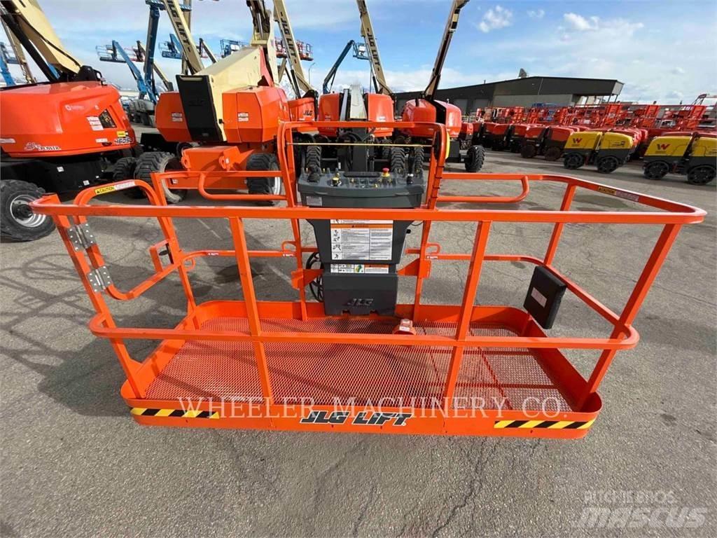JLG 660SJ SP Nacelles articulées