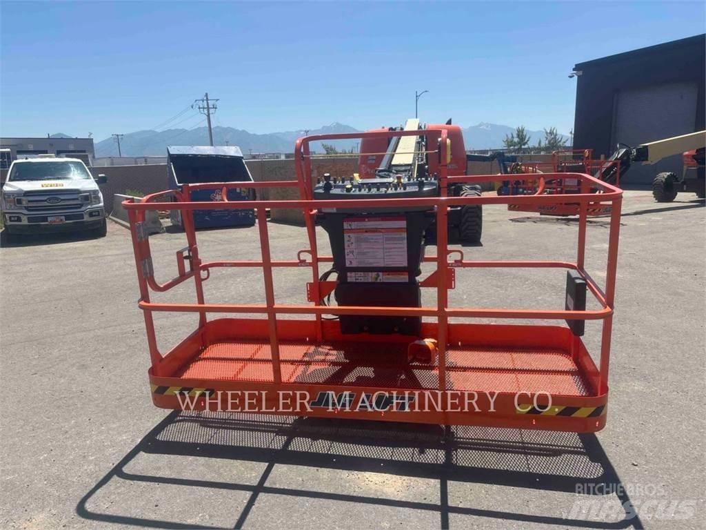 JLG 660SJ SP Nacelles articulées