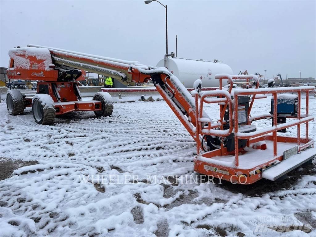 JLG 670SJ SL Nacelles articulées