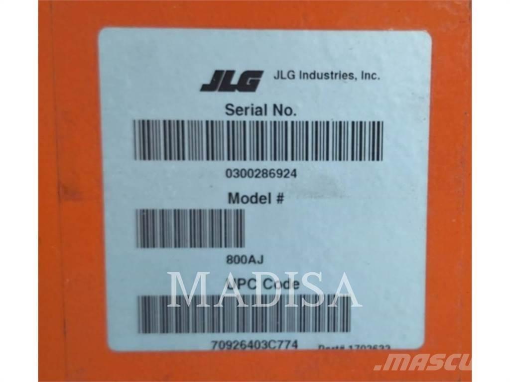 JLG 800 AJ Nacelles articulées