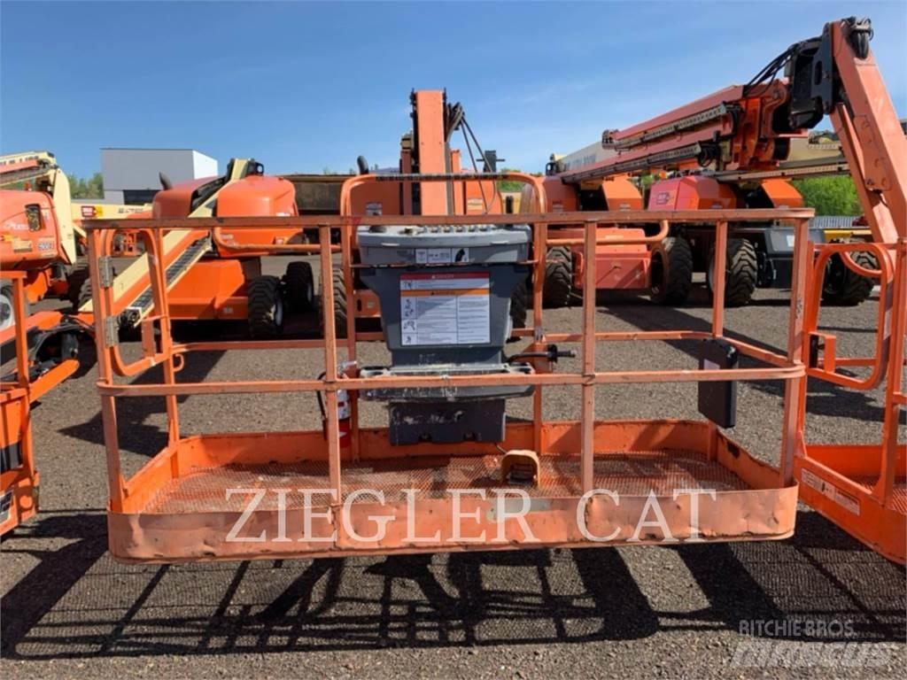 JLG 800AJ Nacelles articulées