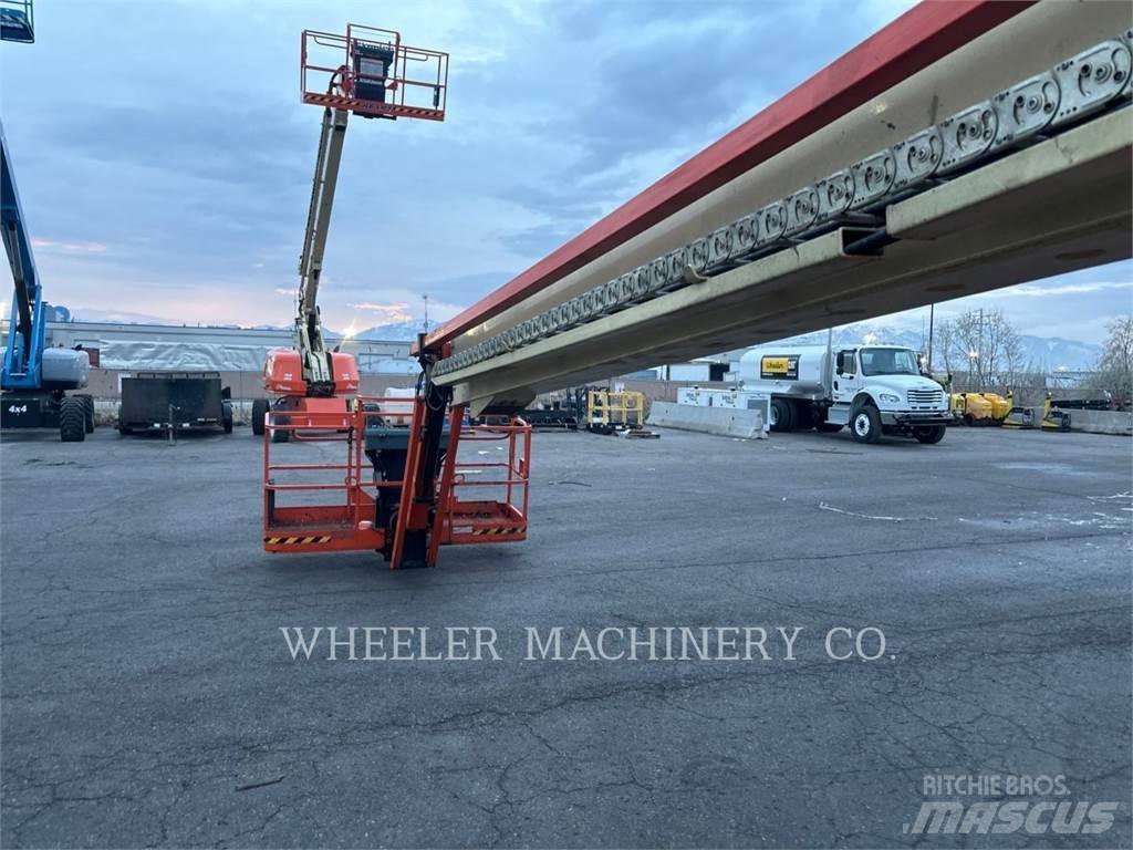 JLG 860SJ Nacelles articulées