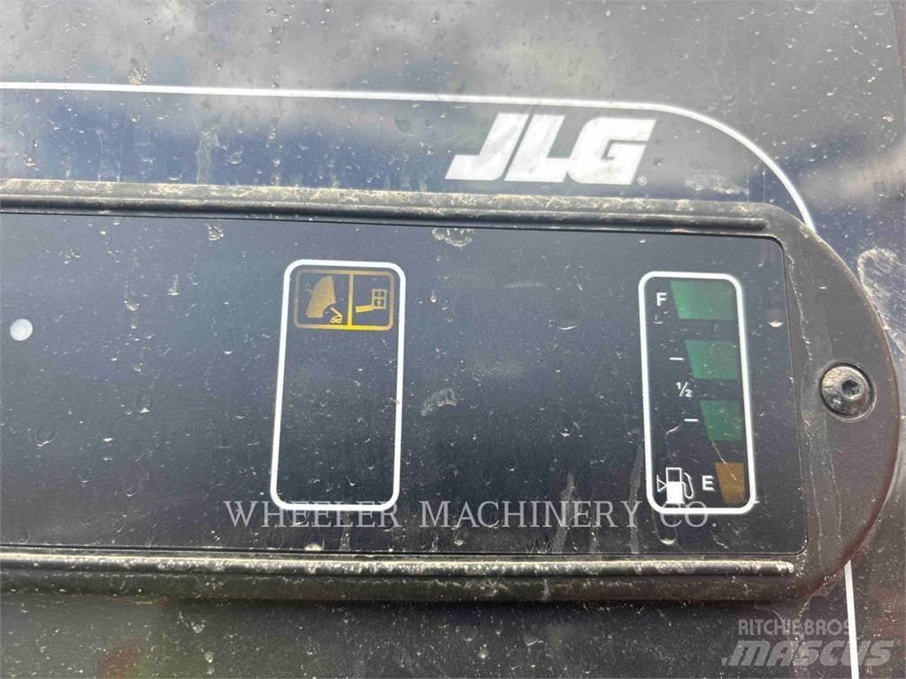 JLG 860SJ Nacelles articulées
