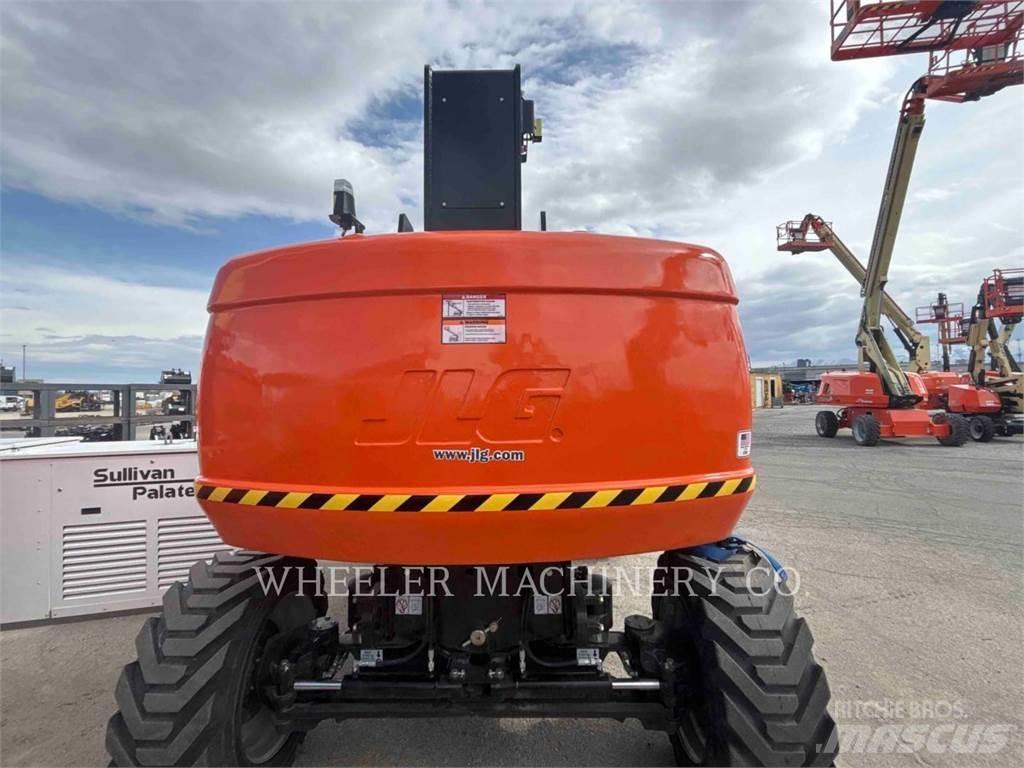 JLG 860SJ Nacelles articulées