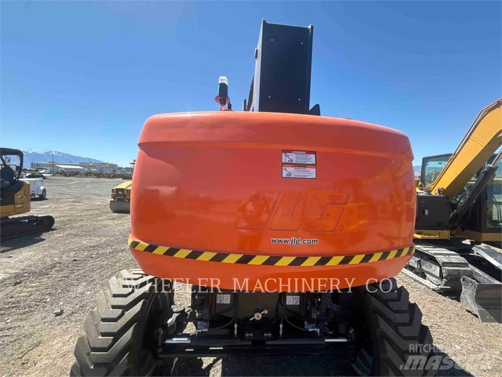 JLG 860SJ SP Nacelles articulées