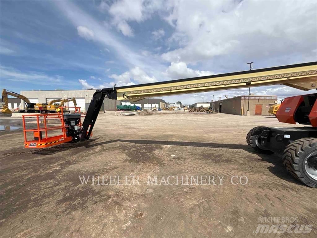 JLG 860SJ SP Nacelles articulées