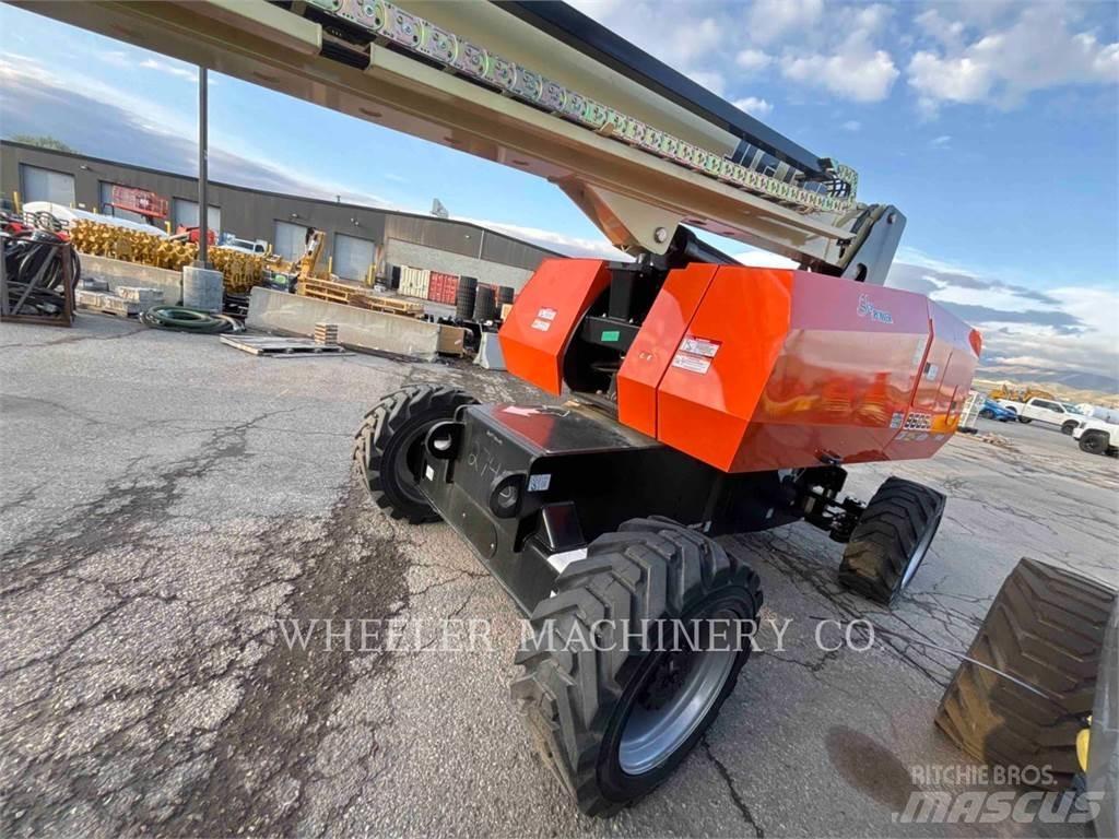 JLG 860SJ SP Nacelles articulées